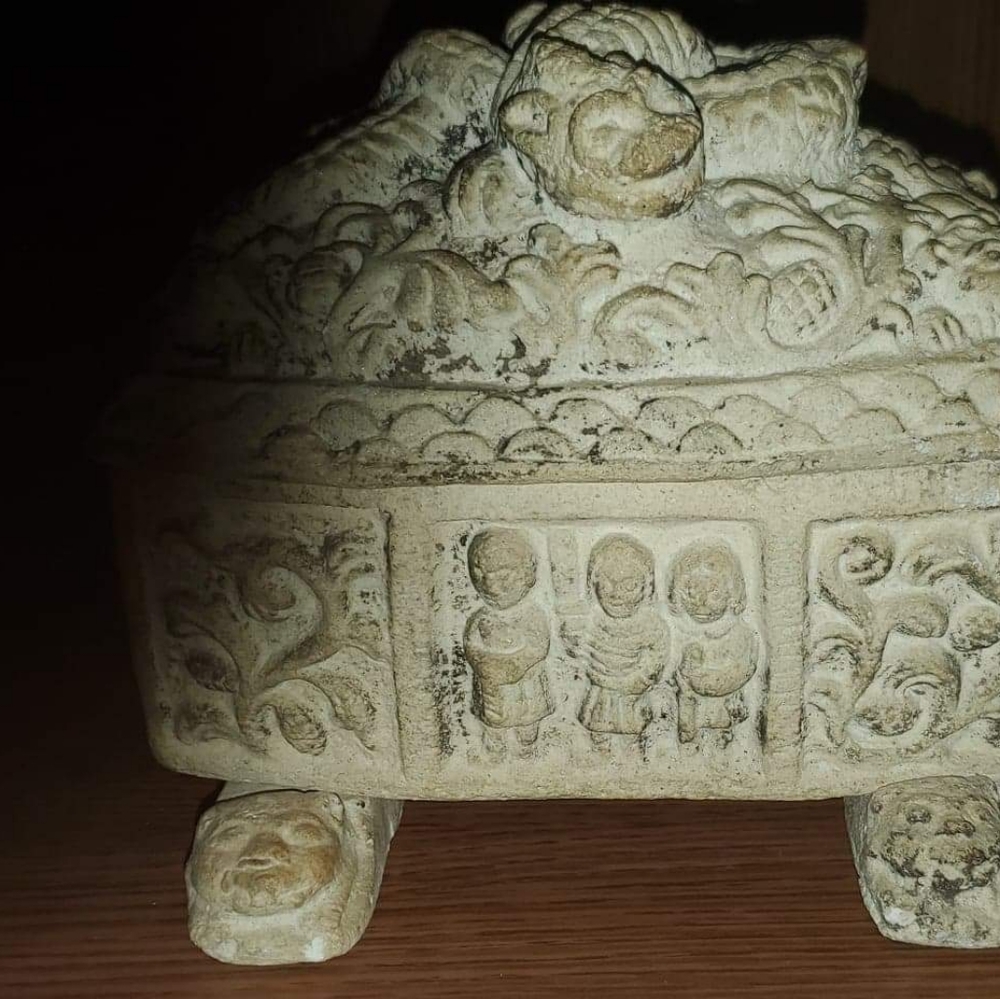 Antique Victorian Anglo Indian Deep Carved